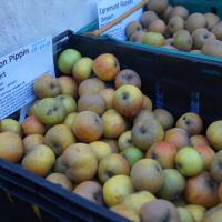 2 crates of apples for sale 